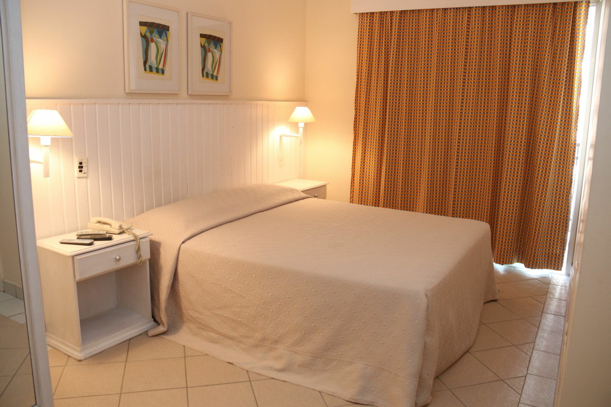 Vitoria Hotel Residence Newport Campinas  Exteriör bild
